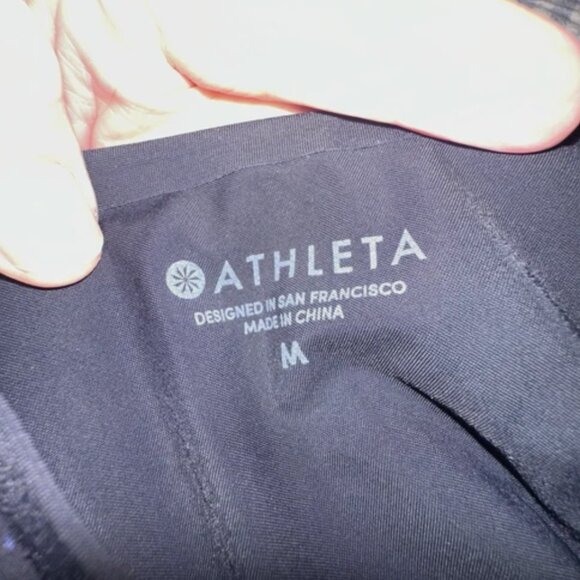 NWOT ATHLETA Bonaire Rashguard Tankini Top Black/Blue Size M Retail $84 - Picture 8 of 11